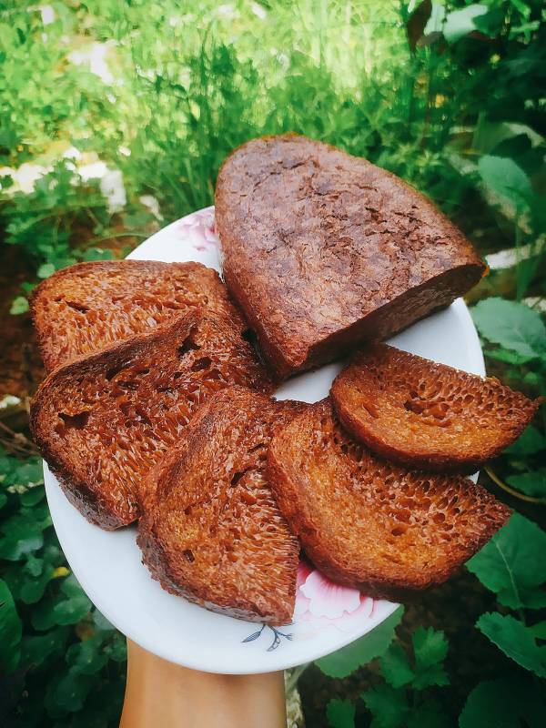 Cách làm Bánh bò đường thốt nốt hay Báng bò lá dứa 2
