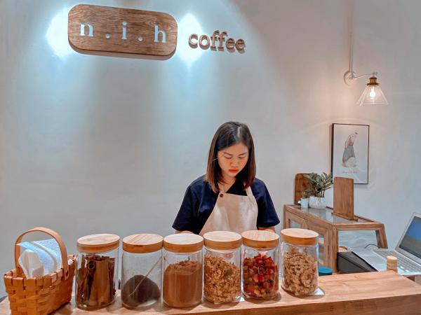 [Review] - n.i.h Coffee, QUÁN Cafe NHỎ XINH 5
